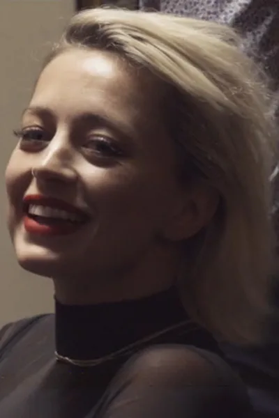 Caroline Vreeland, soft photo 1