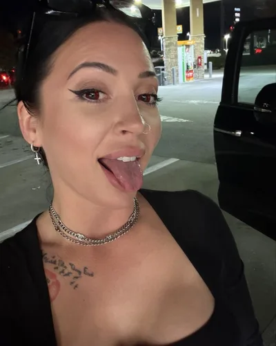 Christina Valentina, public photo posted on X on Oct 28, 2026