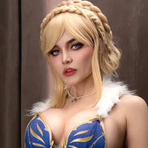 Kalinka Fox with a blonde braided crown, portrait