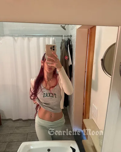 Scarlette Moon, public photo posted on X on Oct 23, 2026