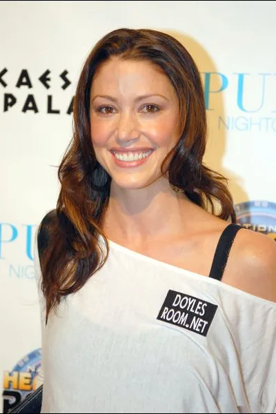 Shannon Elizabeth, soft photo 2