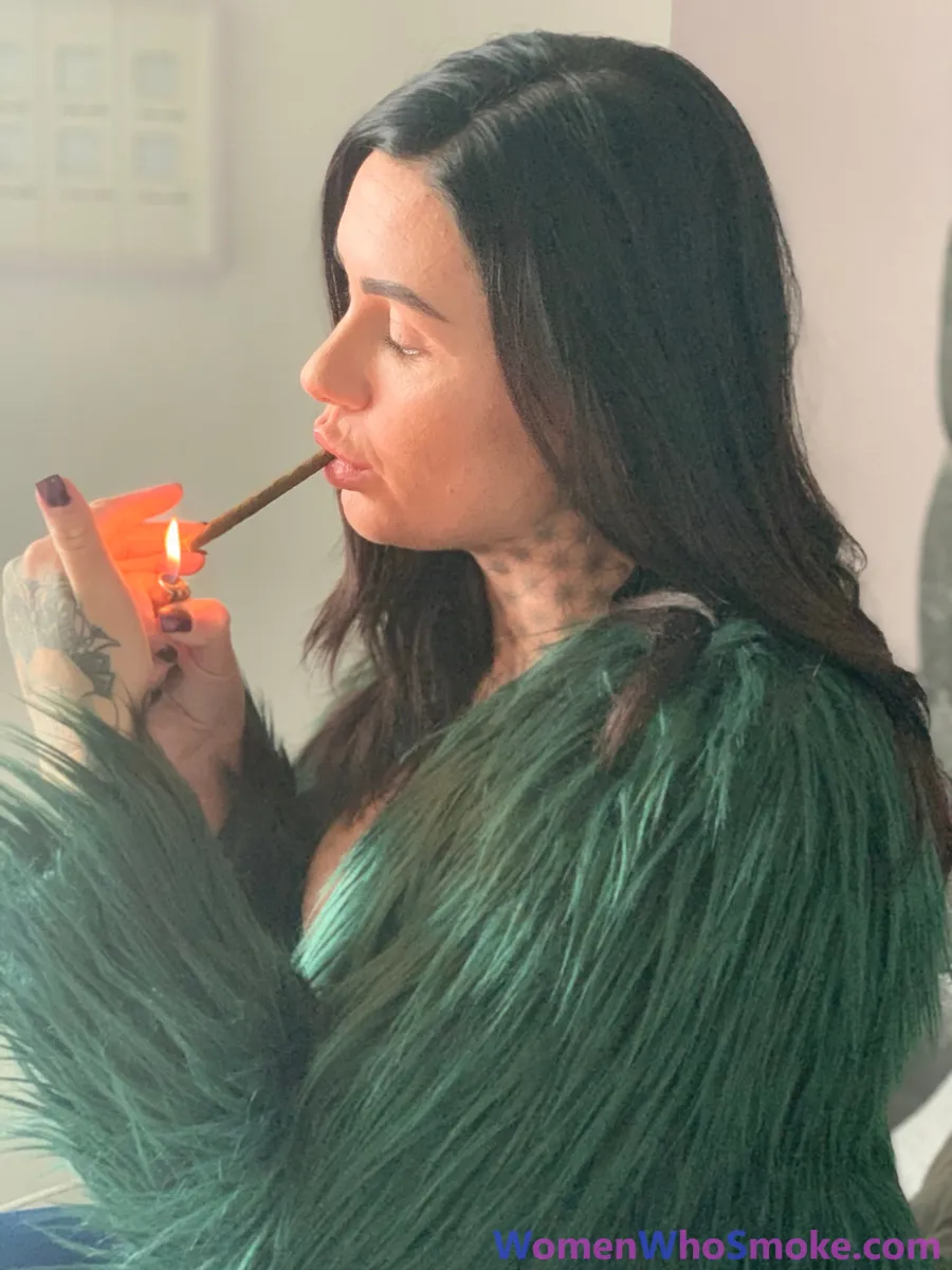 WomenWhoSmoke, soft promo photo 17