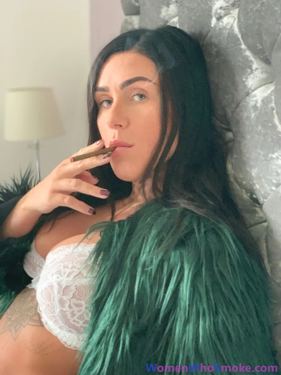 WomenWhoSmoke, soft promo photo 19