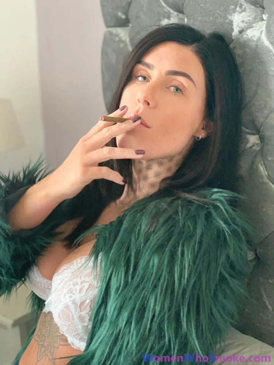 WomenWhoSmoke, soft promo photo 22